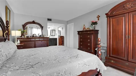 13000 SW 15th Court Pembroke Pines FL 33027