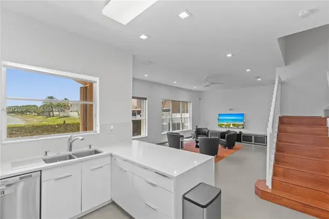 3760 SW 51st Street Hollywood FL 33312