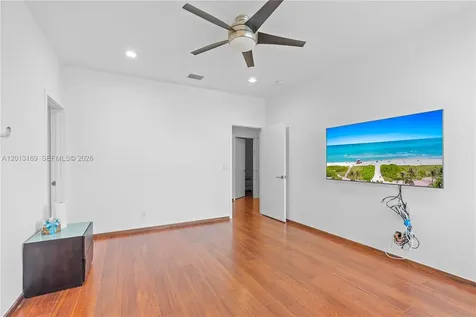 3760 SW 51st Street Hollywood FL 33312