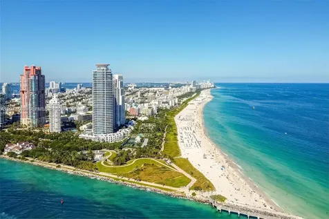 400 S Pointe Drive Miami Beach FL 33139