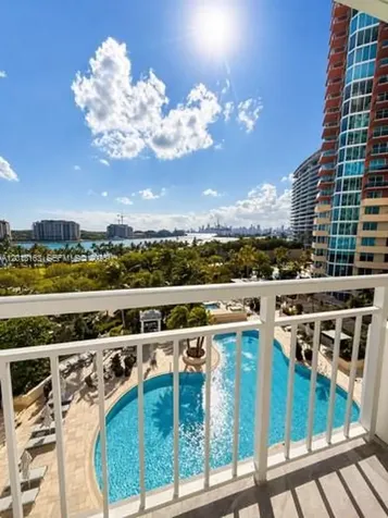 400 S Pointe Drive Miami Beach FL 33139