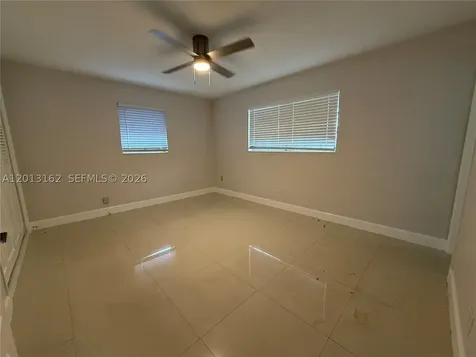7611 NW 2nd Street Pembroke Pines FL 33024