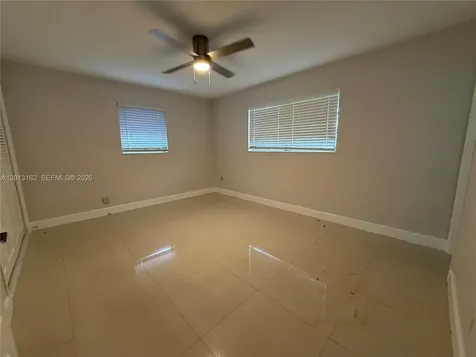 7611 NW 2nd Street Pembroke Pines FL 33024