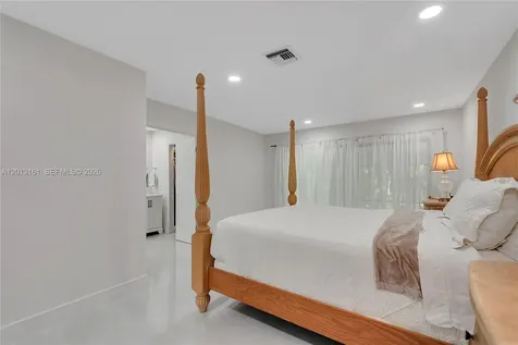 3374 NW 28th Terrace Boca Raton FL 33434
