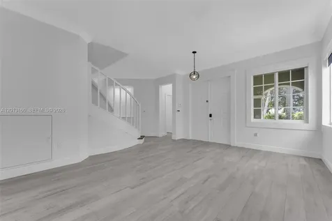 2128 SW 176th Terrace Miramar FL 33029