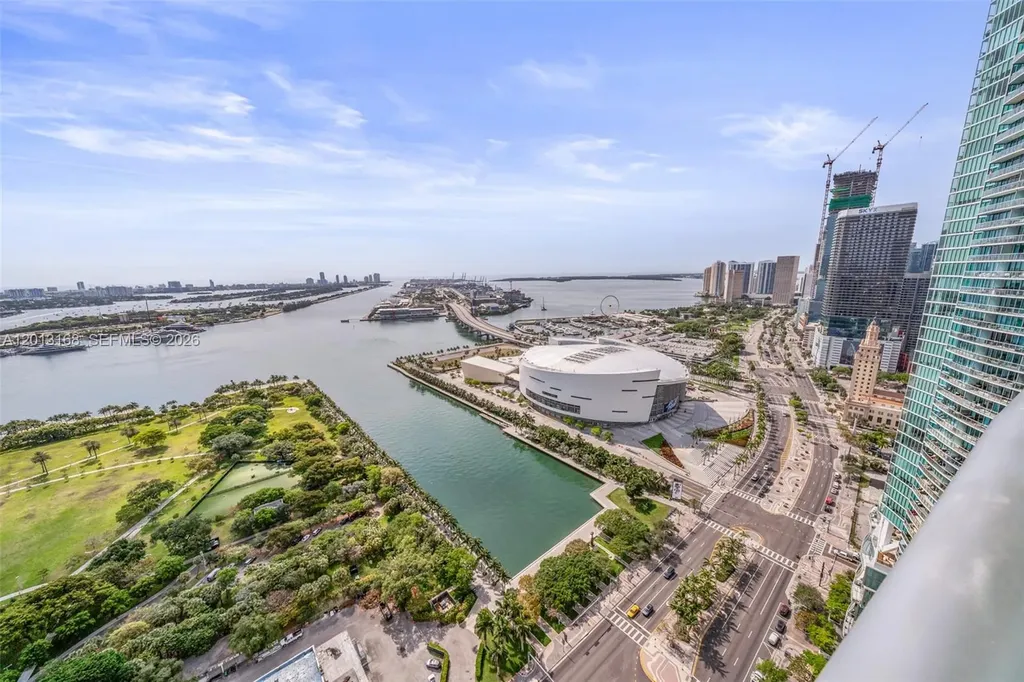 900 Biscayne Boulevard Miami FL 33132