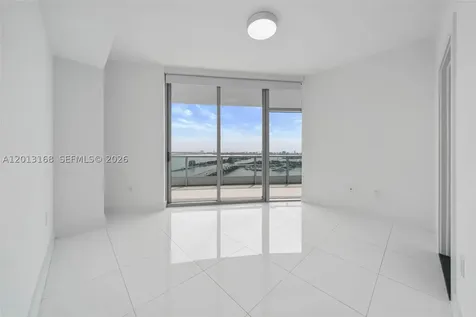 900 Biscayne Boulevard Miami FL 33132