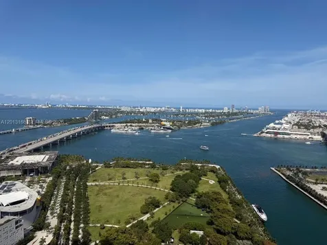 900 Biscayne Boulevard Miami FL 33132