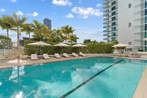 900 Biscayne Boulevard Miami FL 33132