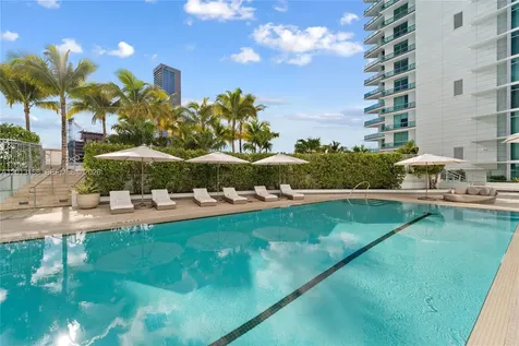 900 Biscayne Boulevard Miami FL 33132