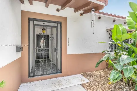 7108 Laurel Lane Miami Lakes FL 33014