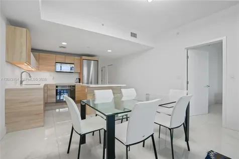 16385 Biscayne Boulevard North Miami Beach FL 33160