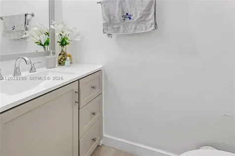 Pembroke Pines FL 33024
