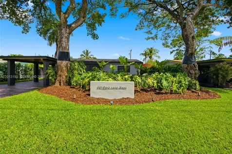 331 NW 38th Street Oakland Park FL 33309