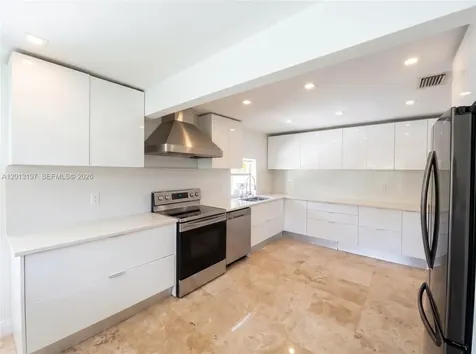 21335 NE 19th Court Miami FL 33179