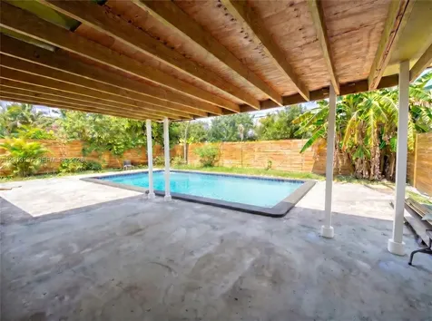 21335 NE 19th Court Miami FL 33179