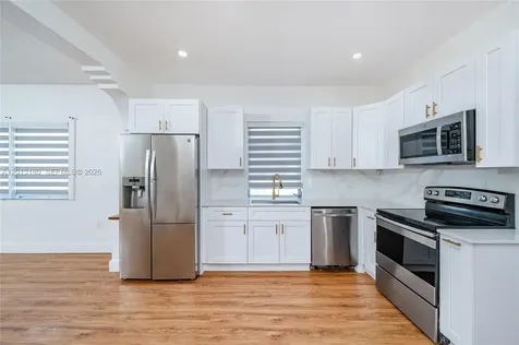 2368 SW 26th Street Miami FL 33133