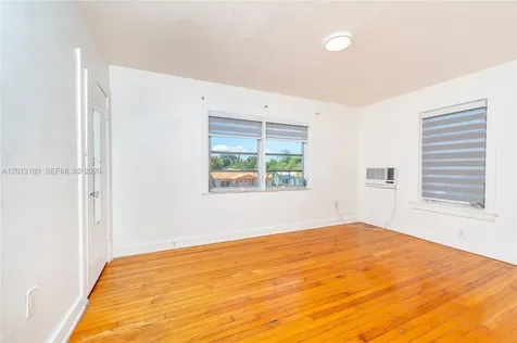 2368 SW 26th Street Miami FL 33133