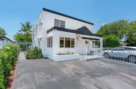 2368 SW 26th Street Miami FL 33133