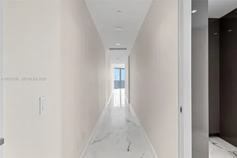 18975 Collins Avenue Sunny Isles Beach FL 33160