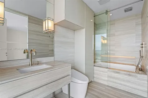 18975 Collins Avenue Sunny Isles Beach FL 33160