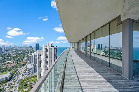 18975 Collins Avenue Sunny Isles Beach FL 33160