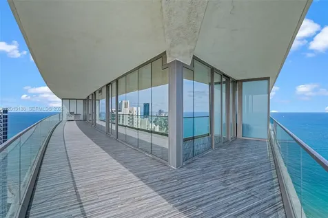18975 Collins Avenue Sunny Isles Beach FL 33160