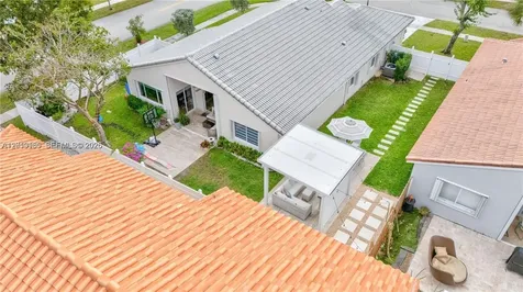 17851 NW 19th Street Pembroke Pines FL 33029