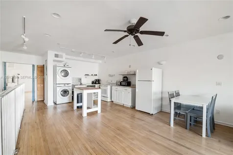 905 Sunrise Lane Fort Lauderdale FL 33304