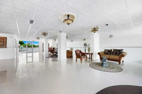 2715 N Ocean Boulevard Fort Lauderdale FL 33308