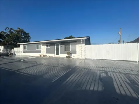 6202 SW 107th Avenue Miami FL 33173