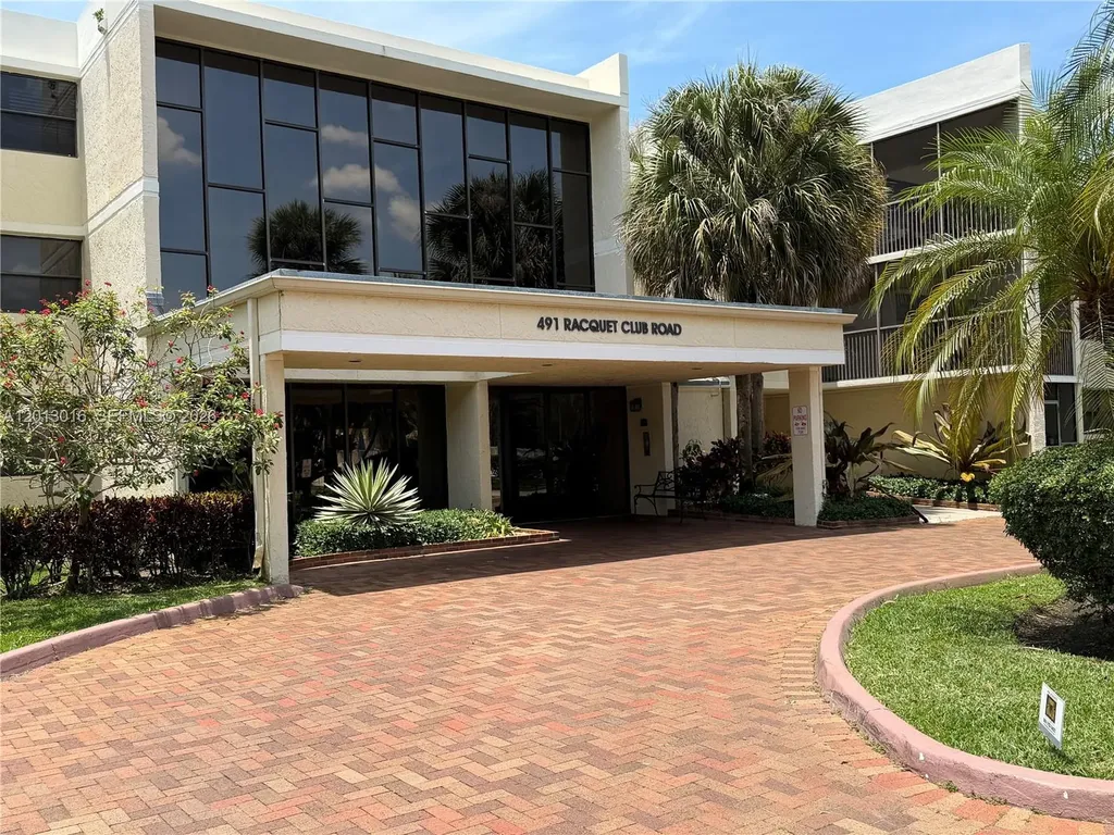 491 Racquet Club Road Weston FL 33326
