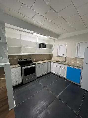 834 SW 11th Street Fort Lauderdale FL 33315