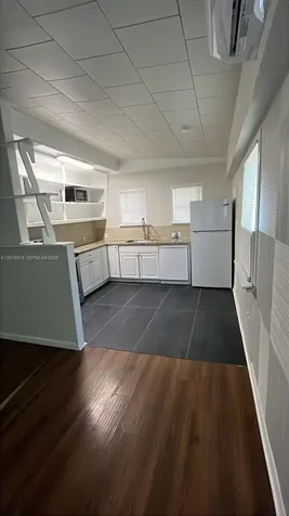 834 SW 11th Street Fort Lauderdale FL 33315