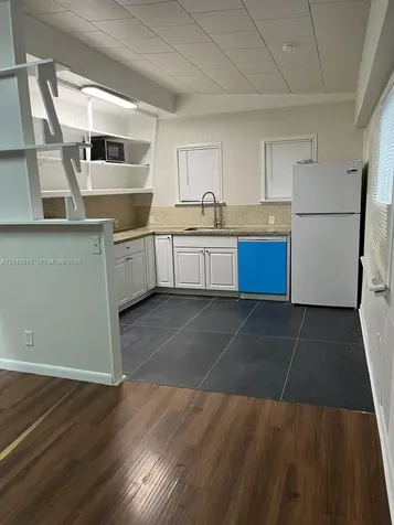 834 SW 11th Street Fort Lauderdale FL 33315
