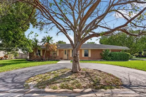 8505 NW 29th Drive Coral Springs FL 33065
