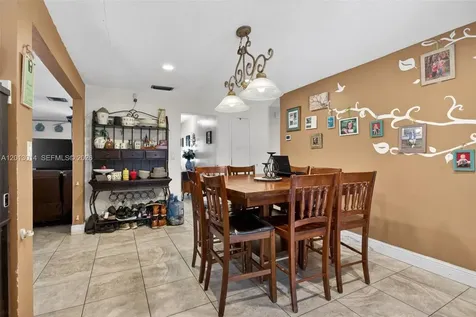 8505 NW 29th Drive Coral Springs FL 33065