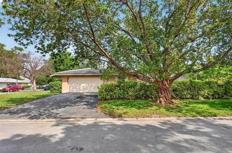 8505 NW 29th Drive Coral Springs FL 33065