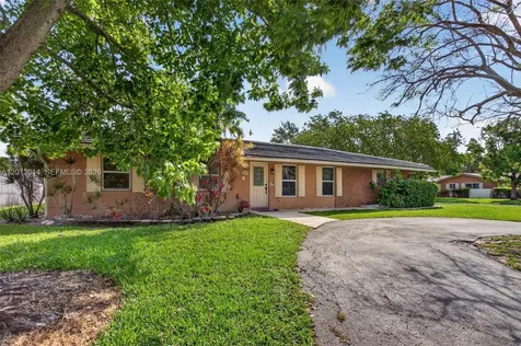 8505 NW 29th Drive Coral Springs FL 33065