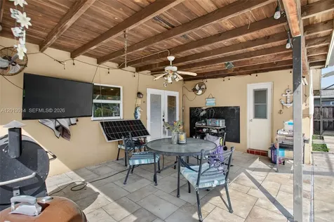 8505 NW 29th Drive Coral Springs FL 33065