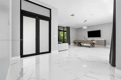 16529 N Botaniko Drive Weston FL 33326