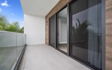 16529 N Botaniko Drive Weston FL 33326