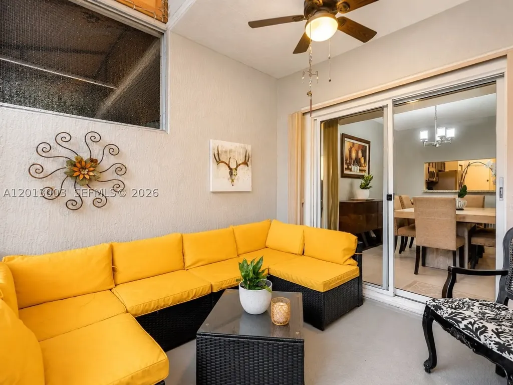 8327 Via Leonessa Boca Raton FL 33433