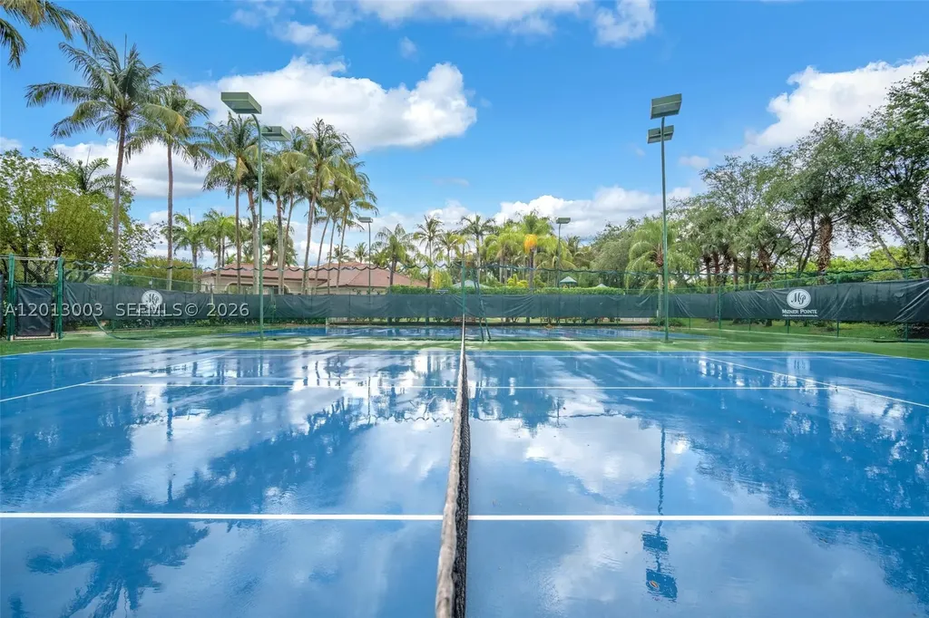 8327 Via Leonessa Boca Raton FL 33433