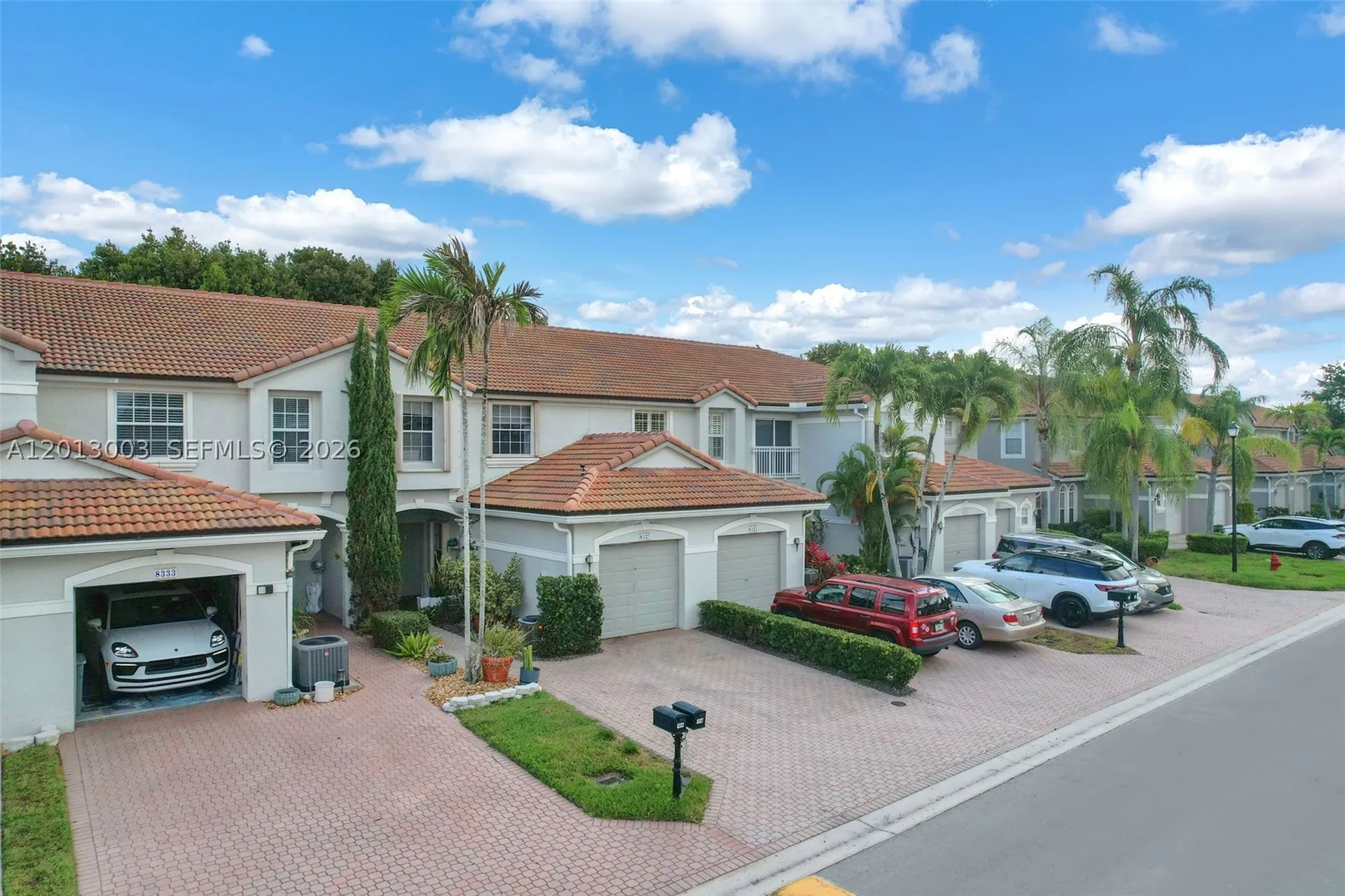 8327 Via Leonessa Boca Raton FL 33433