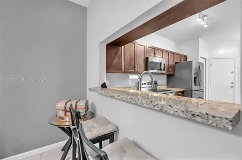 8327 Via Leonessa Boca Raton FL 33433