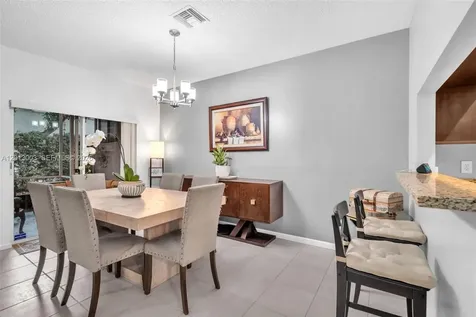 8327 Via Leonessa Boca Raton FL 33433