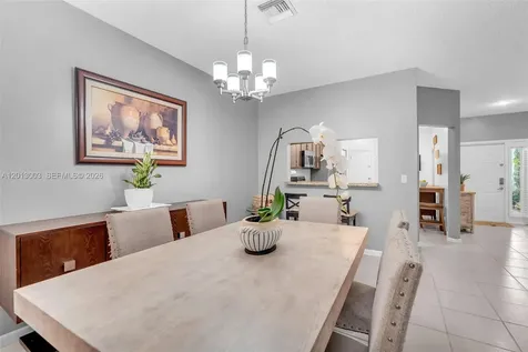 8327 Via Leonessa Boca Raton FL 33433