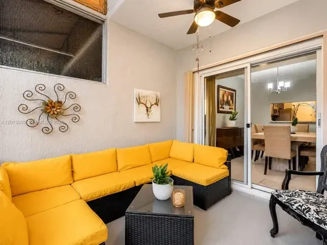 8327 Via Leonessa Boca Raton FL 33433