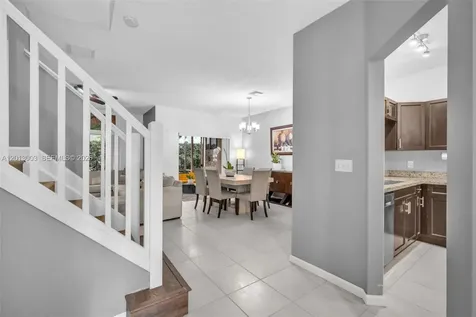 8327 Via Leonessa Boca Raton FL 33433